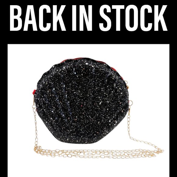 Trunkstar Handbags - Glam Clam /Sparkle Seashell Crossbody Handbag / Shell Purse- Black/Silver - NWT
